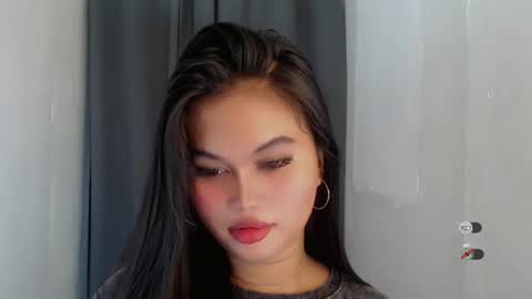 Snapshot of anaruru_ chatting on April 2026 07:51:01 PM ANA online show from April 2026 07:51:01 PM