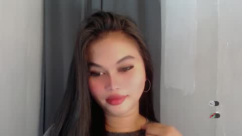Snapshot of anaruru_ chatting on April 2026 01:57:02 PM ANA online show from April 2026 01:57:02 PM