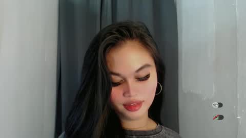 Snapshot of anaruru_ chatting on May 2026 04:58:02 PM ANA online show from May 2026 04:58:02 PM