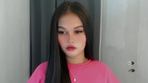 Snapshot of anaruru_ chatting on June 2026 12:40:01 PM ANA online show from June 2026 12:40:01 PM
