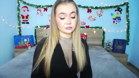 anastacyyellig online show from December 2024 06:03:02 AM