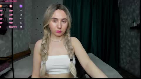 Snapshot of anastasia_gold1 chatting on February 2025 05:56:02 AM anna online show from February 2025 05:56:02 AM