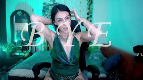 Jennyfer.... but u can say me Anastasia online show from February 2025 09:30:02 AM