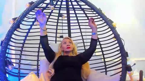 Snapshot of anastasiataylor_ chatting on February 2025 03:24:02 AM Ana 3 online show from February 2025 03:24:02 AM