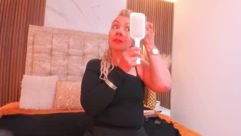 Snapshot of anastasiataylor_ chatting on September 2025 03:06:02 AM Ana 3 online show from September 2025 03:06:02 AM