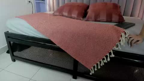 A N N A   V O S S  online show from November 2025 07:35:01 PM