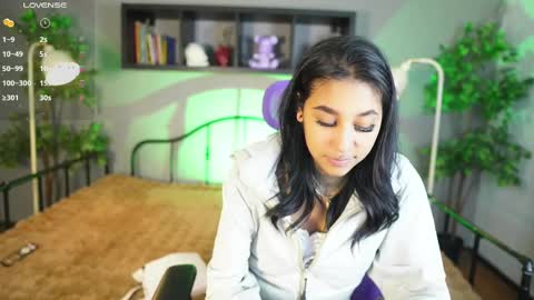anaya_olyx online show from October 2025 06:58:02 AM