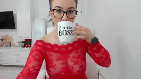 Andreea online show from January 2025 05:52:01 AM