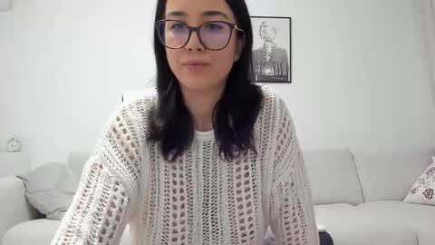 Andreea online show from September 2025 03:17:02 AM