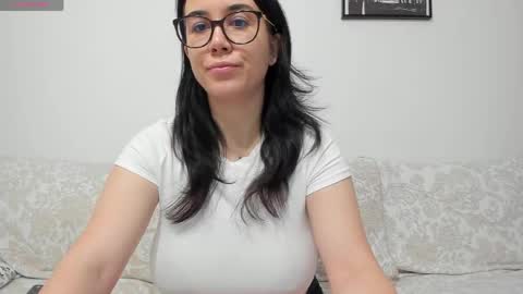 Andreea online show from May 2026 04:07:02 AM
