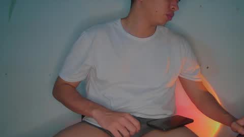 Snapshot of ancoder2912 chatting on May 2026 05:37:02 AM Andres online show from May 2026 05:37:02 AM
