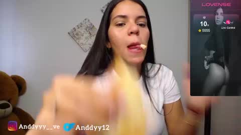 Snapshot of anddyyy___ chatting on June 2026 03:23:01 PM Andy online show from June 2026 03:23:01 PM