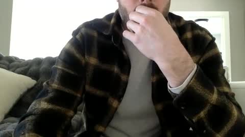 Snapshot of andees222 chatting on February 2025 05:38:02 PM Andees222 online show from February 2025 05:38:02 PM