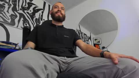 Andrs   -                   online show from March 2026 12:18:01 AM