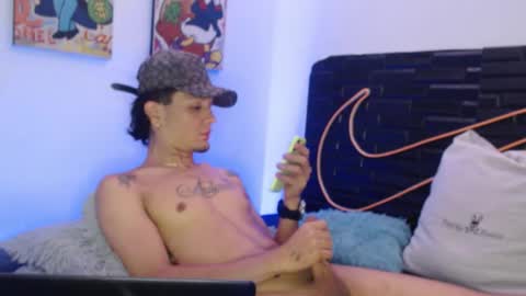 Snapshot of andersonz98 chatting on September 2025 06:28:02 AM andersonZ98 online show from September 2025 06:28:02 AM