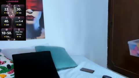 Andrea online show from December 2025 11:30:02 AM