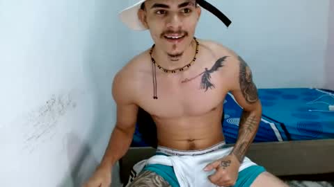 andr_093 online show from July 2026 07:59:01 AM