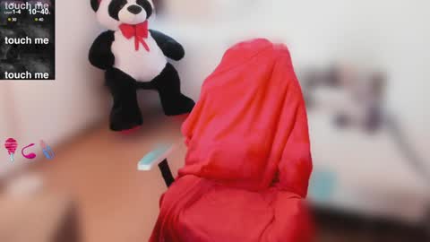 Snapshot of andrea_bonnie chatting on February 2025 03:17:02 PM andrea_bonnie online show from February 2025 03:17:02 PM