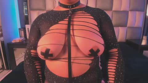 andrea_brunette_ online show from November 2025 05:17:02 AM