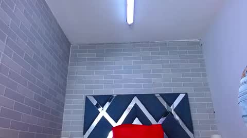 Andres Gil online show from October 2025 12:15:02 PM