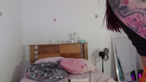 Andrea online show from December 2024 06:53:02 PM