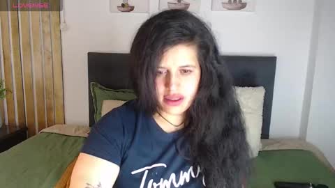 ANDREA  online show from November 2025 01:11:01 PM