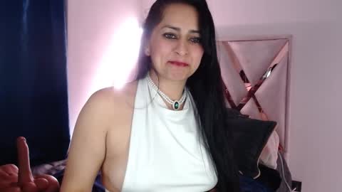 Snapshot of andrea_sexx_ chatting on January 2025 03:23:01 AM Andrea online show from January 2025 03:23:01 AM