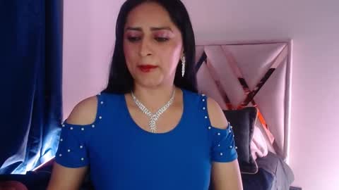 Snapshot of andrea_sexx_ chatting on February 2025 10:01:01 PM Andrea online show from February 2025 10:01:01 PM