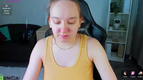 Andrea hereGMT7Mon Tue Wen ThFri Sat Su 0300am-0900am. online show from March 2026 01:00:02 AM