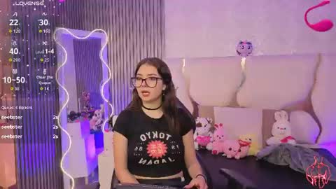 Snapshot of andrea_tay1 chatting on July 2026 07:18:01 PM andrea_tay1 online show from July 2026 07:18:01 PM