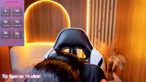 andrea_tx online show from February 2026 08:05:01 PM