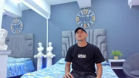 Snapshot of andreas_black chatting on May 2026 03:47:02 AM Andreas Black online show from May 2026 03:47:02 AM