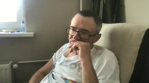 andreass60 online show from September 2025 10:26:02 AM