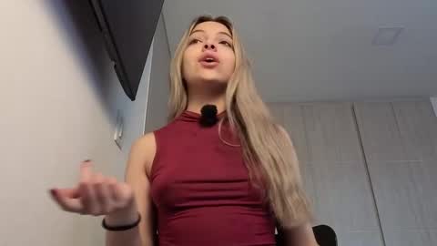 andreau 19 online show from February 2026 01:34:01 PM