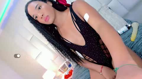 Snapshot of andreayano chatting on November 2025 05:28:02 AM andreayano online show from November 2025 05:28:02 AM