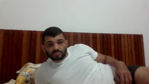 Snapshot of andreloko123 chatting on March 2026 01:20:01 AM andreloko123 online show from March 2026 01:20:01 AM