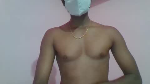 andres01_ online show from October 2025 04:05:02 PM