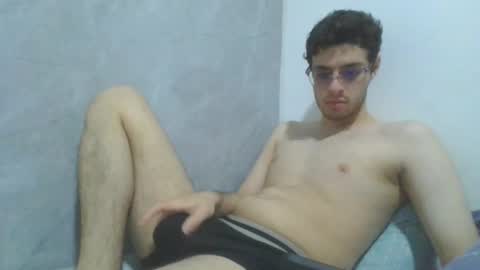 andres129494 online show from January 2026 01:31:01 AM