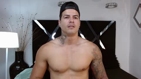 insta andres clark  online show from February 2025 06:24:02 PM