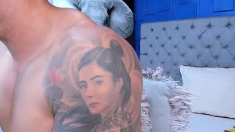 insta andres clark  online show from September 2025 05:57:02 PM