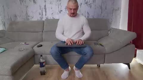 Snapshot of andres_dasli chatting on February 2026 10:10:02 PM andres_dasli online show from February 2026 10:10:02 PM