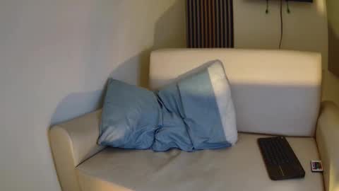 andres_stud online show from February 2026 03:35:01 AM