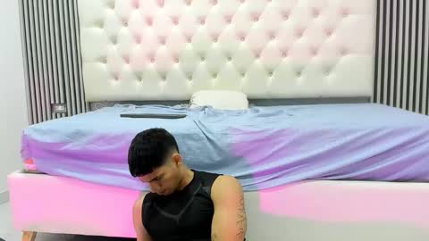 andres_stud online show from March 2026 05:02:01 AM