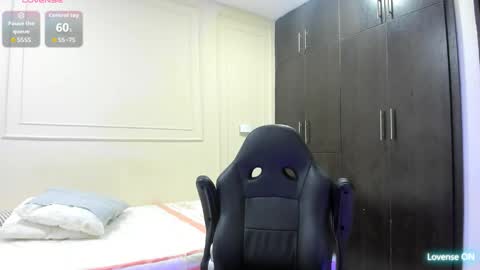 Snapshot of andres_stud chatting on May 2026 03:46:02 AM andres_stud online show from May 2026 03:46:02 AM
