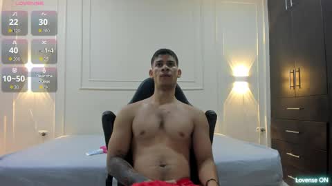 Snapshot of andres_stud chatting on May 2026 04:40:01 AM andres_stud online show from May 2026 04:40:01 AM