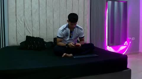 ANDRES  online show from September 2025 04:25:02 AM