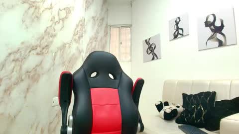 ANDRES  online show from January 2026 12:51:02 PM