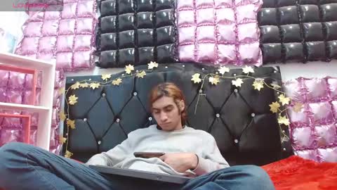 andresdark_07 online show from January 2026 07:04:02 PM