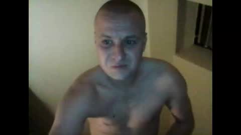 andrew3356577 online show from October 2025 11:38:02 PM