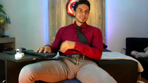 Andrew online show from April 2026 03:07:02 AM